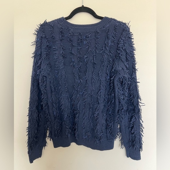 💕 Banana Republic Limited Edition Semi Fringe Crewneck Sweater in Navy Size S - Picture 2 of 4
